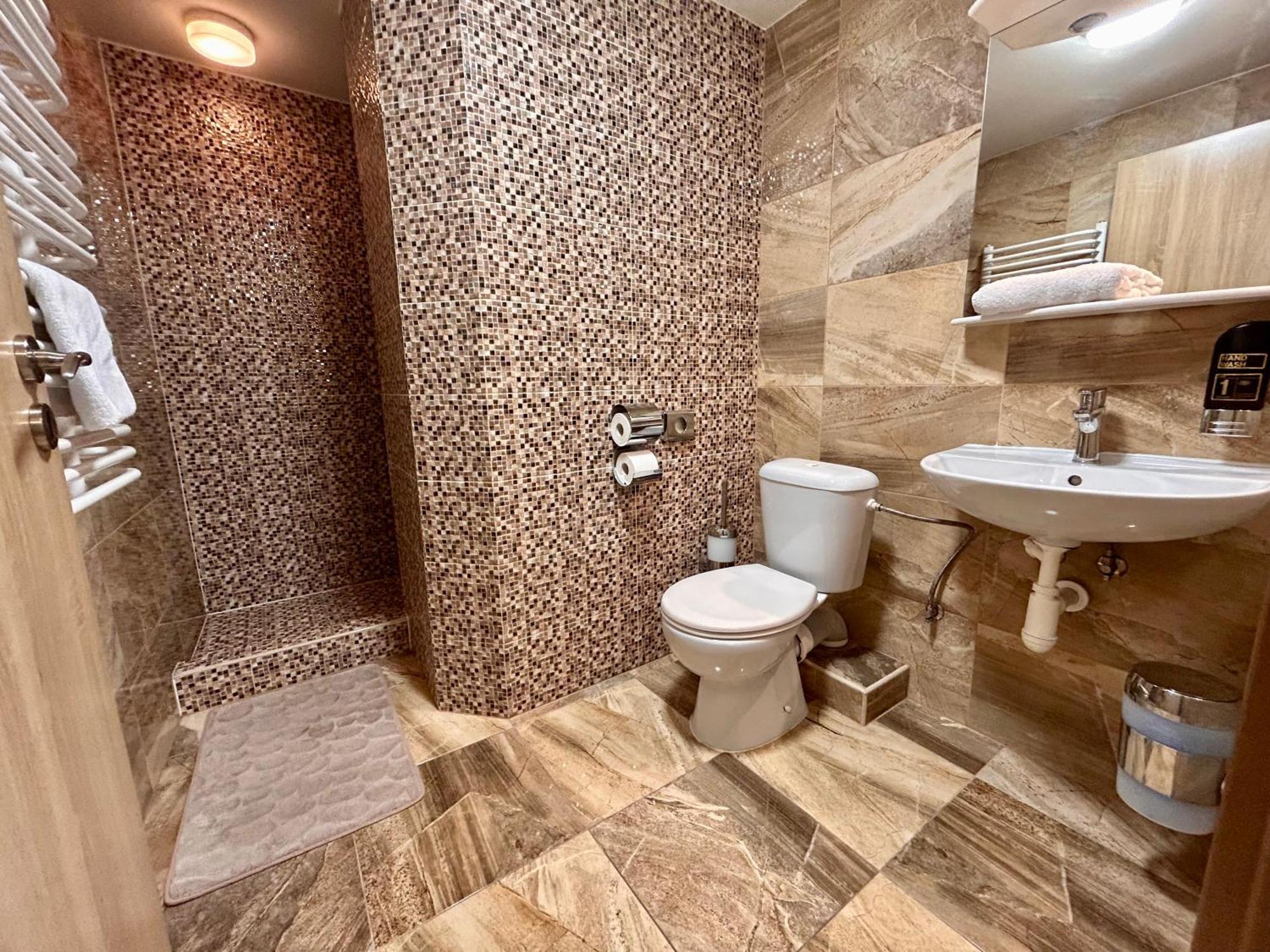 Luxor Hotel Havířov Kültér fotó